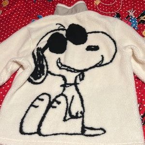 LIMITED EDITION H&M SNOOPY PEANUTS FLEECE SHERPA RELAXED FIT